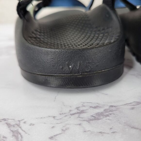 Chaco USA Z1  Women's Size 5 Black with Blue and Green Straps Hiking Sandals - Picture 4 of 11